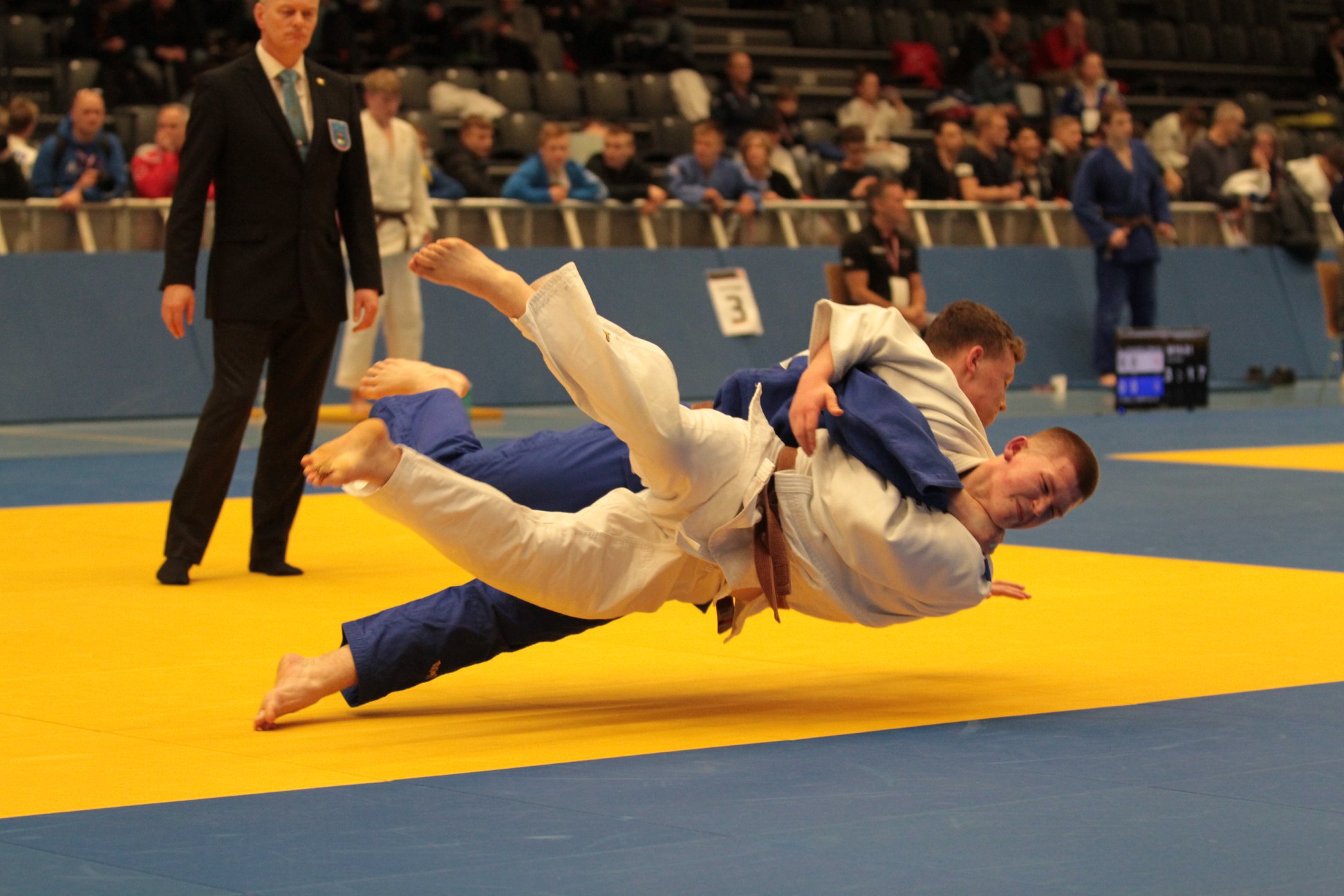 53799389 1253259061516457 1334911793063002112 O