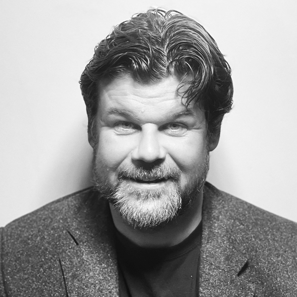 43715 Henrik Louring